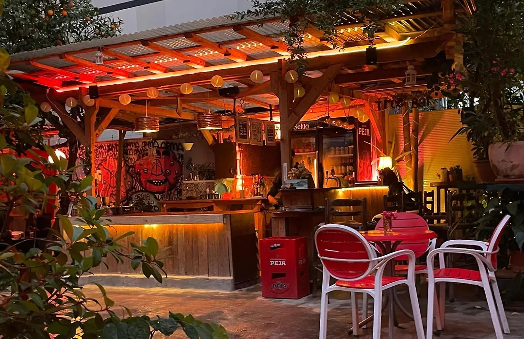 Tirana Backpacker Hostel-1
